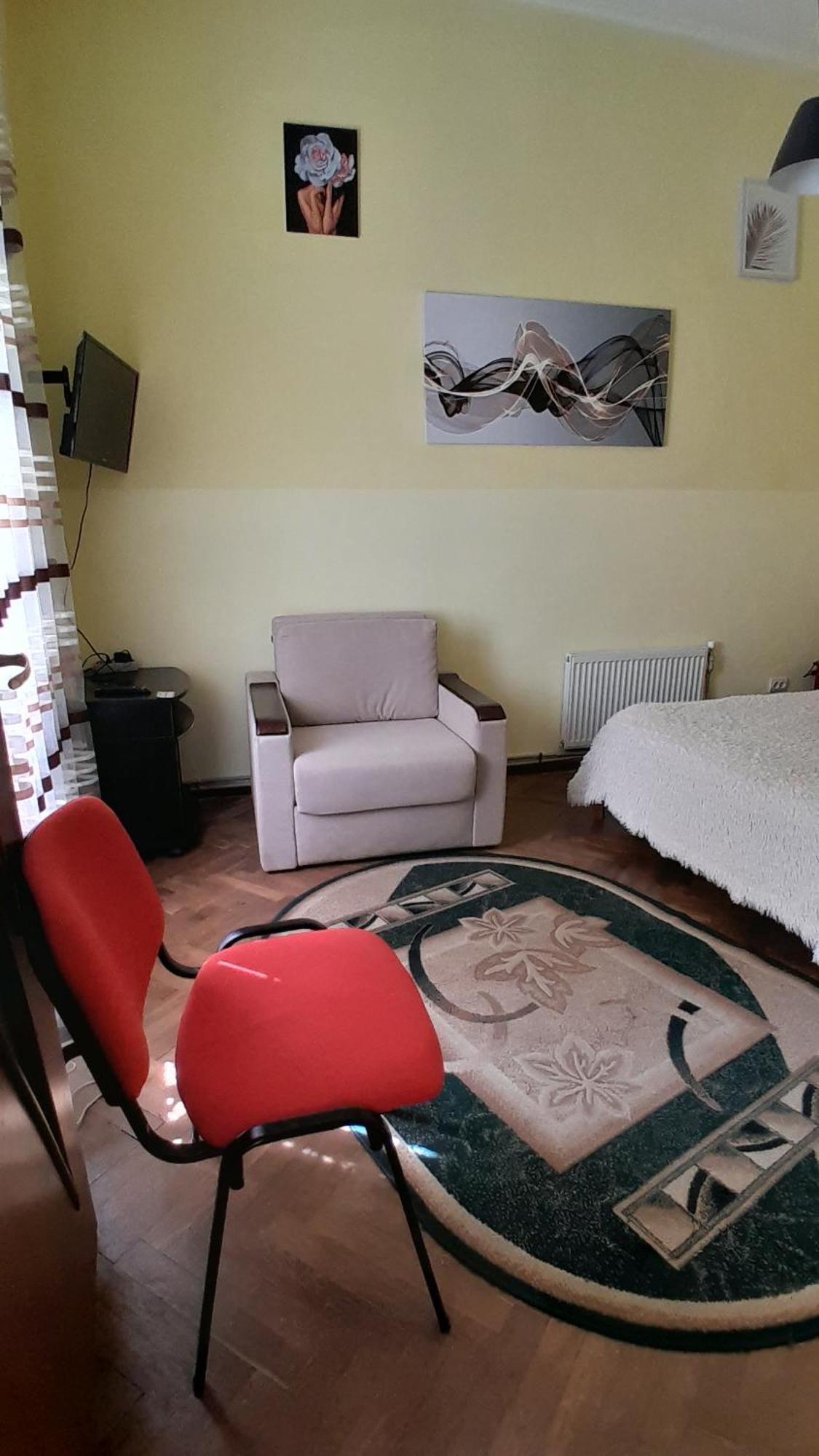 1Ком Апартаменты,Парковка,Улхорватская Lviv Extérieur photo